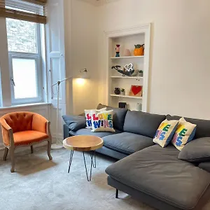  Apartment Lovely Two Bedrooms
