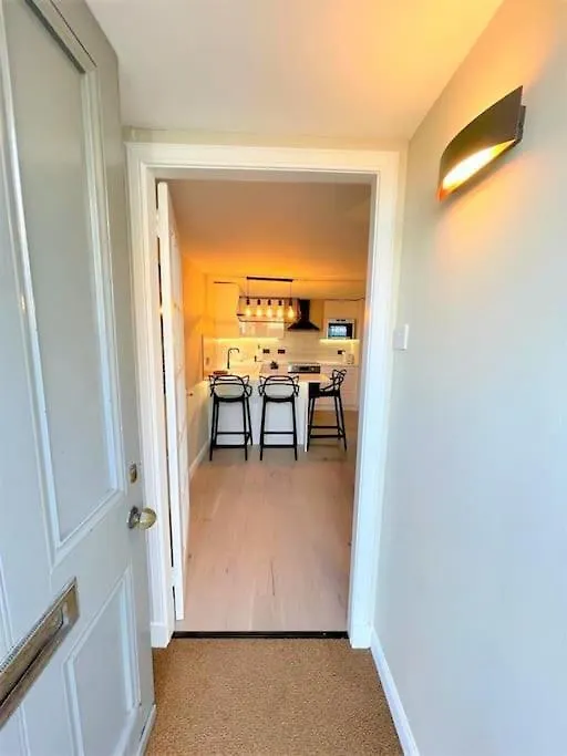 Stylish, Central And Cosy 1Bd Nr Canongate Edinburgh United Kingdom
