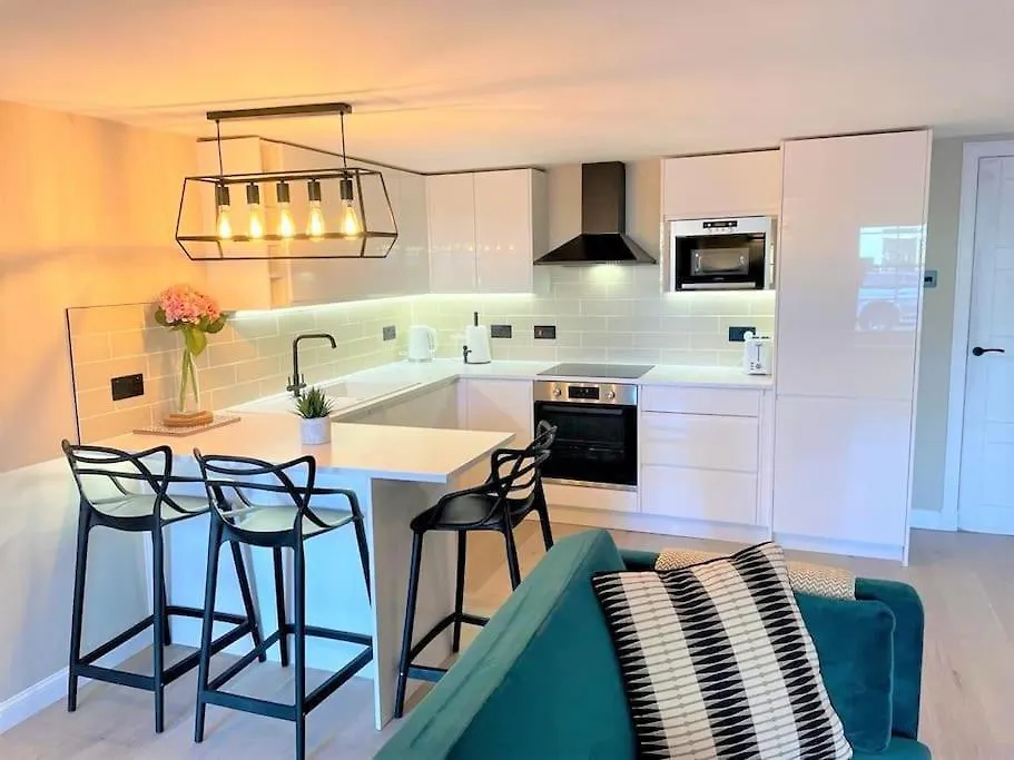 Stylish, Central And Cosy 1Bd Nr Canongate Edinburg 0*,  Storbritannien