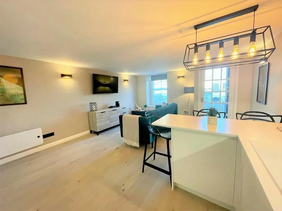 Stylish, Central And Cosy 1Bd Nr Canongate Edinburg